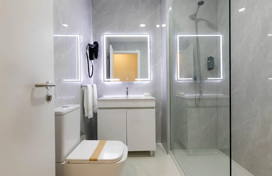 Gaivota Guest House-1